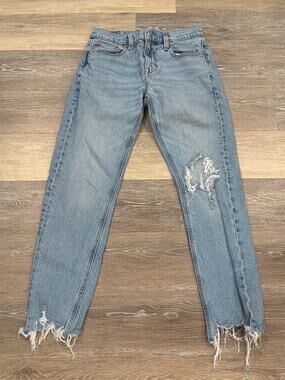 American Eagle Distressed Jeans 90s Skinny Size 0 Short